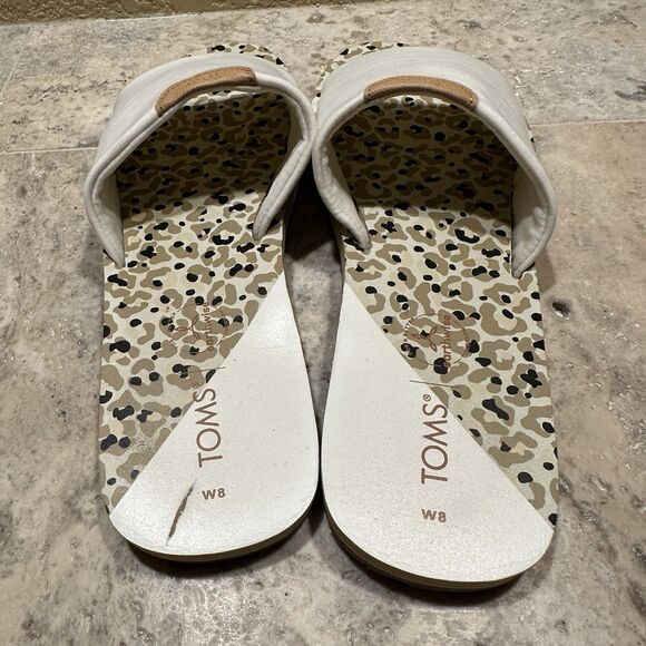 Tom’s Carly Slides White Sandals Womens Size 8 Anima Print Soles - Picture 4 of 4